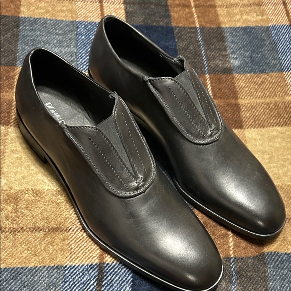 Donald J. Pliner Other - Donald J. Pliner Black Leather Loafers